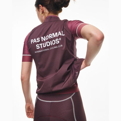 Pas Normal Studios - Women's Mechanism Stow Away Gilet - Light Burgundy